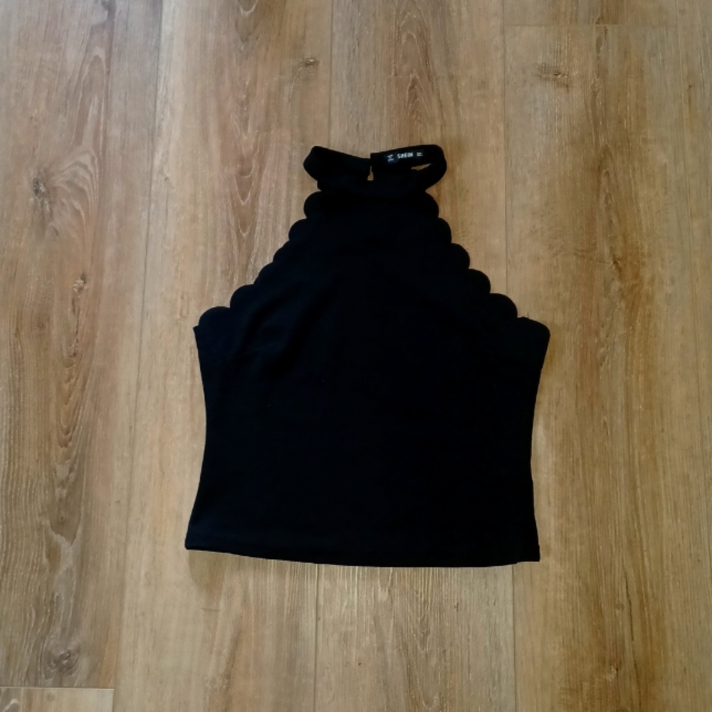 Shein size large scalloped  high neck tank top